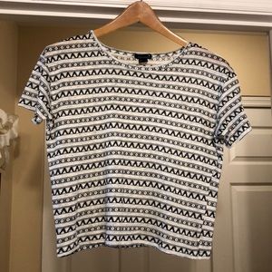 Forever 21 Cropped T-Shirt